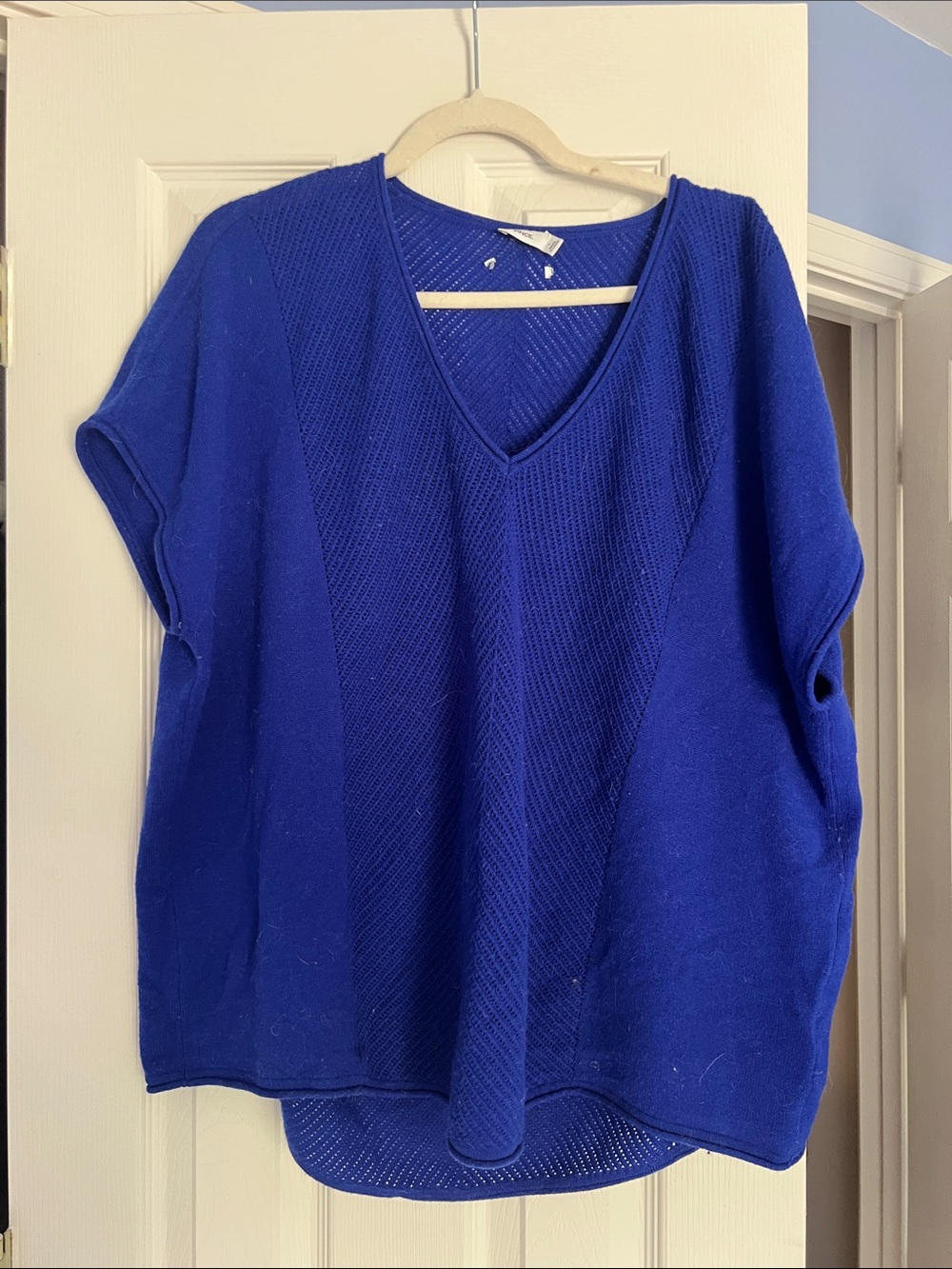 Vince Vibrant Royal Blue V-Neck Knit Top
